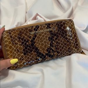 Michael Kors brown snake skin wallet